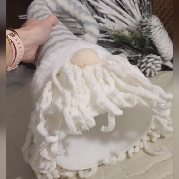 Gnome  Tree Topper - Picture 3 of 4